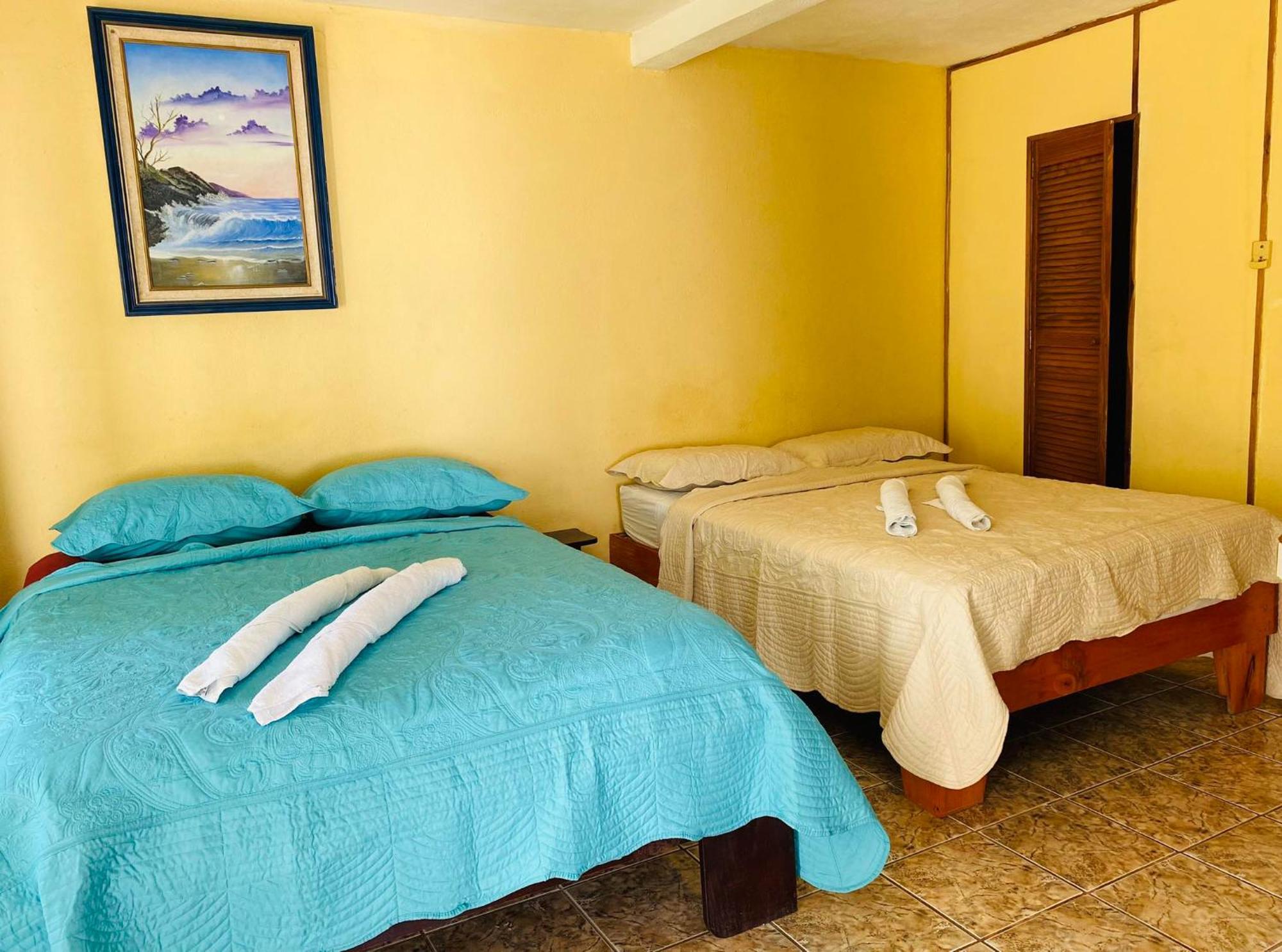 Hospedaje Quepos Εξωτερικό φωτογραφία